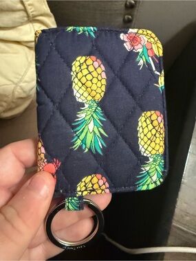 Vera Bradley Navy Pineapple Quilted Key Chain Wallet